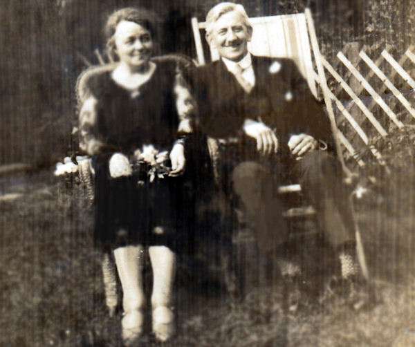 Andrew and Mary Cochran in c1926