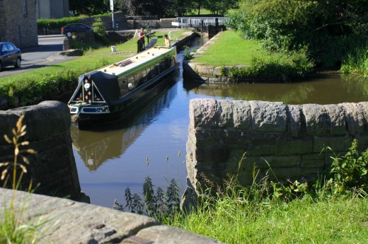 Lock 13 viewed from Lock 14 locktail bridge